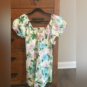 Old Navy Floral Puff Sleeve Dress